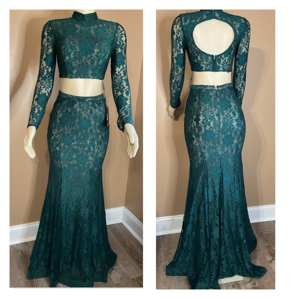La Femme Two Piece Emerald Green Dress